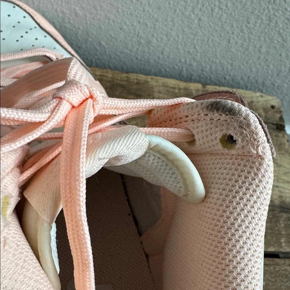 2021 Nike Wmns Dunk High 'Crimson Tint' Lace Up Sneakers size 8 - Picture 5 of 7